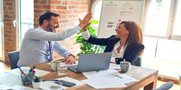 Brief de una página: pedir presupuesto a una empresa de desarrollo de software con IA en Palma de Mallorca y Baleares